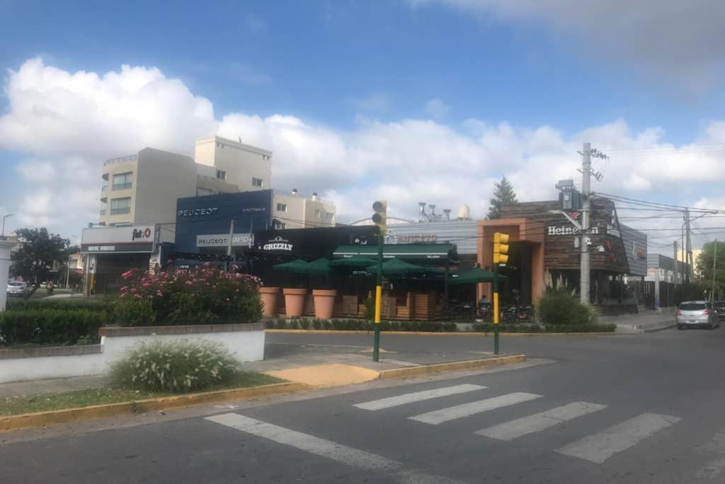 Casa Colonial En Salta Nueva Y Antigua Apartman Kültér fotó