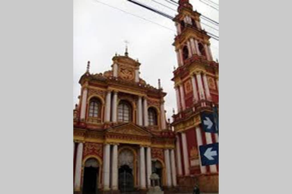 Casa Colonial En Salta Nueva Y Antigua Apartman Kültér fotó